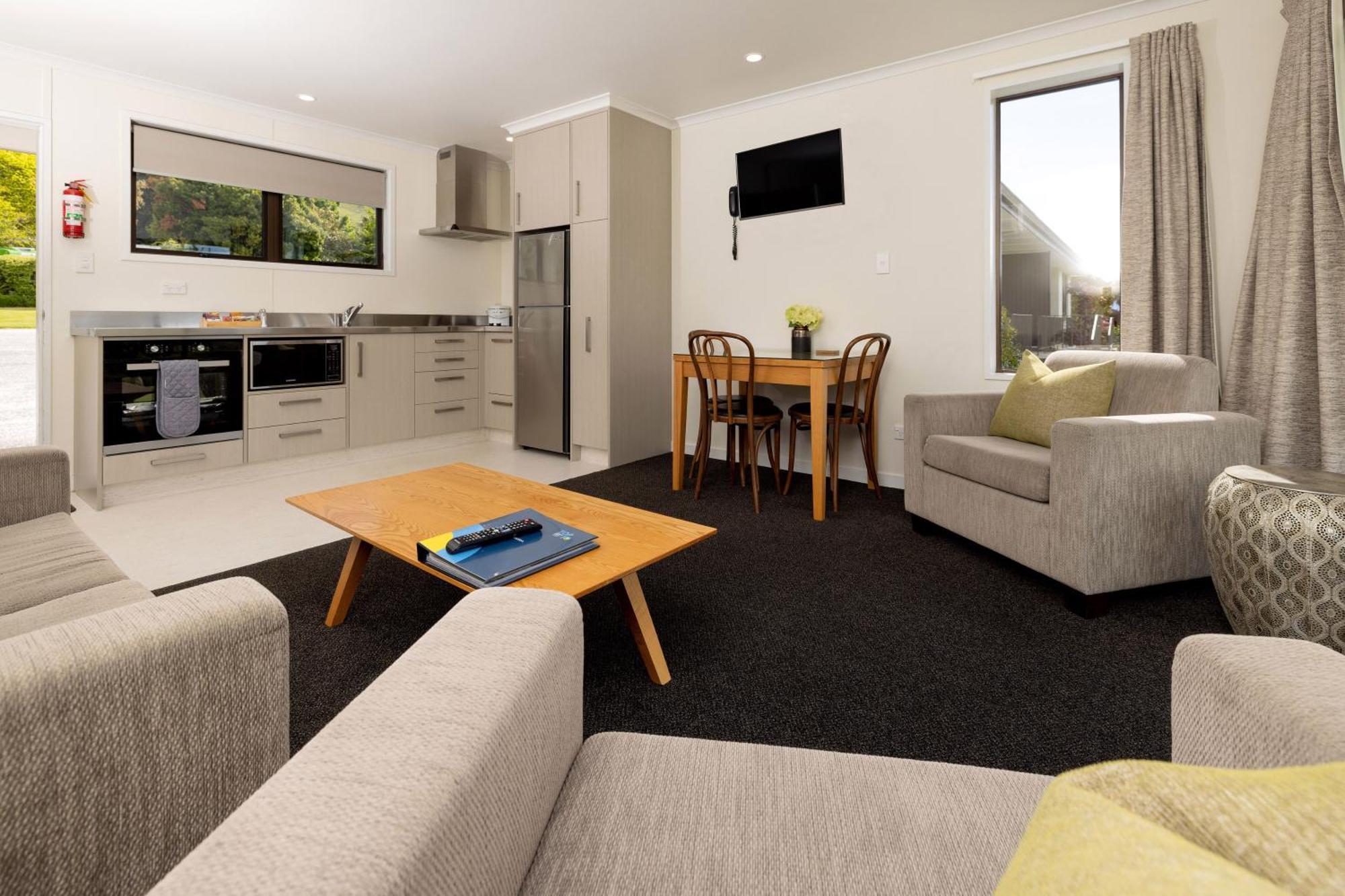 Wanaka Top 10 Holiday Park Εξωτερικό φωτογραφία